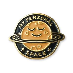 LMP (40) : พิน My Persona in Space – พินดาวเสาร์โทนทองดำล้อมข้อความวงกลม